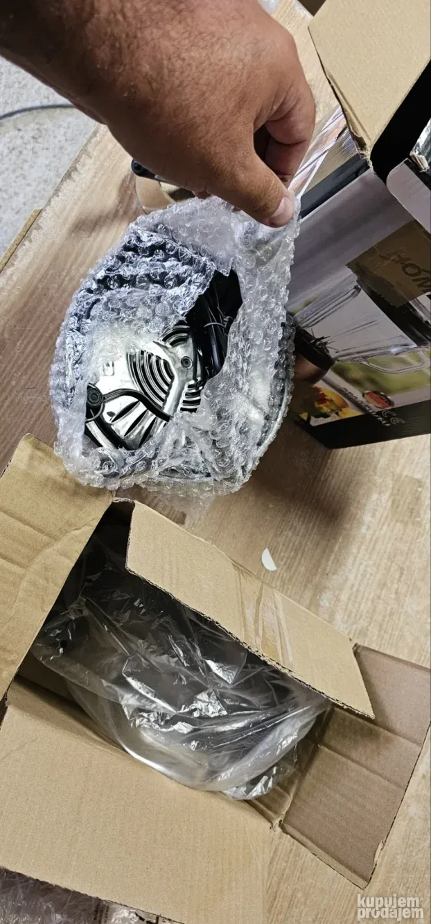 Homelux blender, 1.5L, 500W, 5 brzina+puls, drobljenje leda