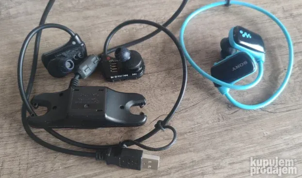 Sony BCR-NWW270 Walkman Waterproof Sports MP3 Player 4Gb