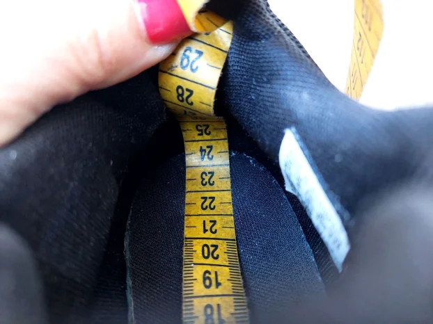 Adidas patike broj 36.5 za decaka