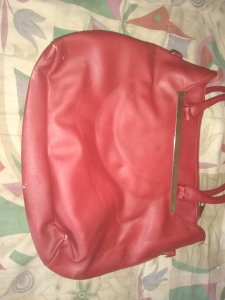 Crvena ženska torba