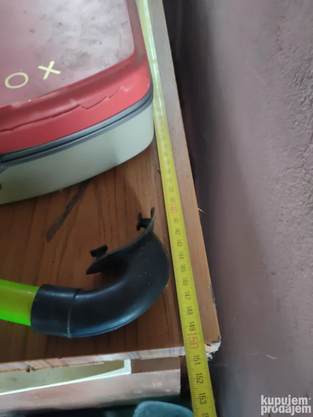 Radni sto za kancelarije