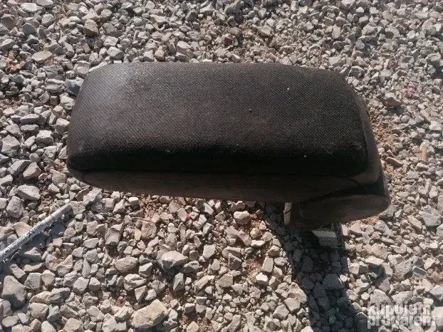 Naslon za ruku audia a3 a4 golf 4