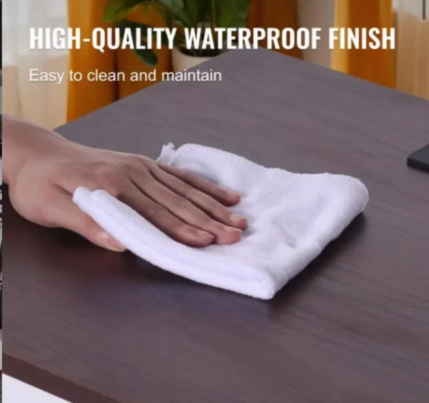 noćni sto sa USB priključcima i uticnicama