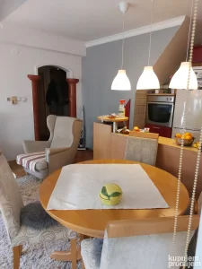 Vlasicka, Karaburma, 4.0 četvorosoban, 90 m²