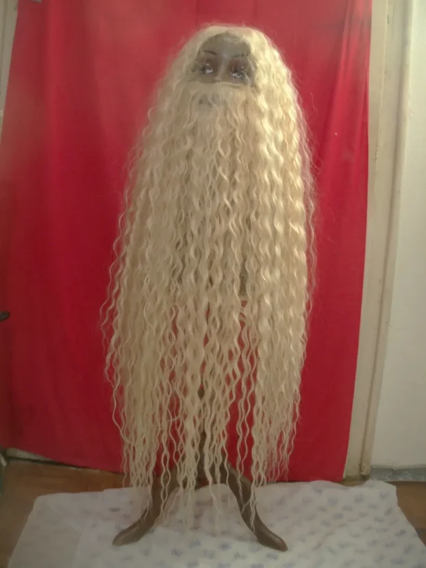 Perika, brada, naočari i rukavice za maskembal