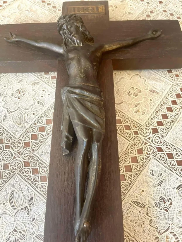 Krst Hrist raspeće u livenoj bronzi iz 1900.