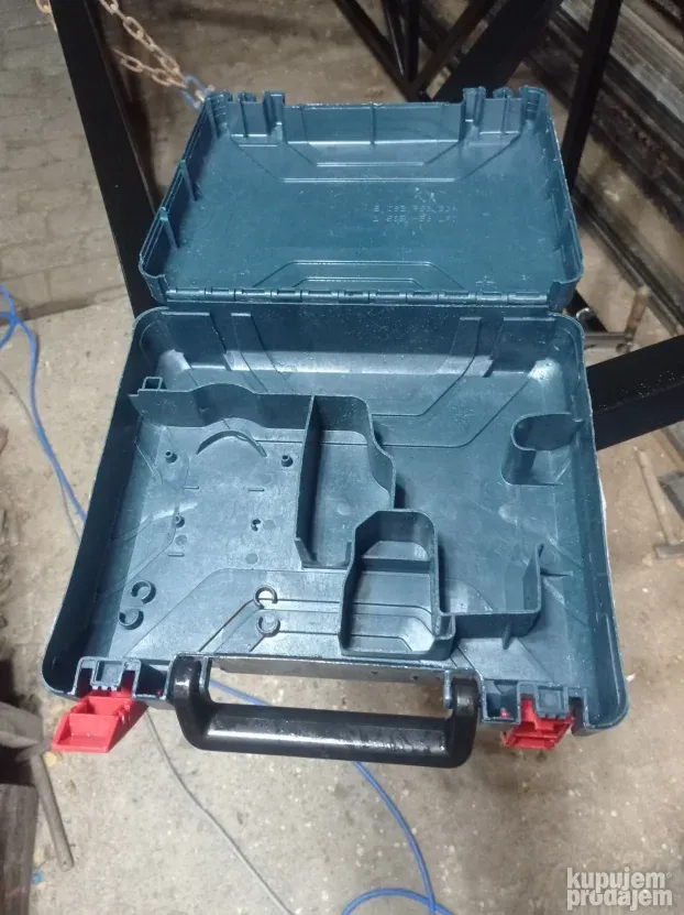 Bosch kofer za srafilicu 12v