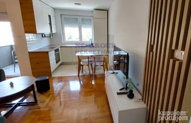 Trosoban, Centar, 62m2