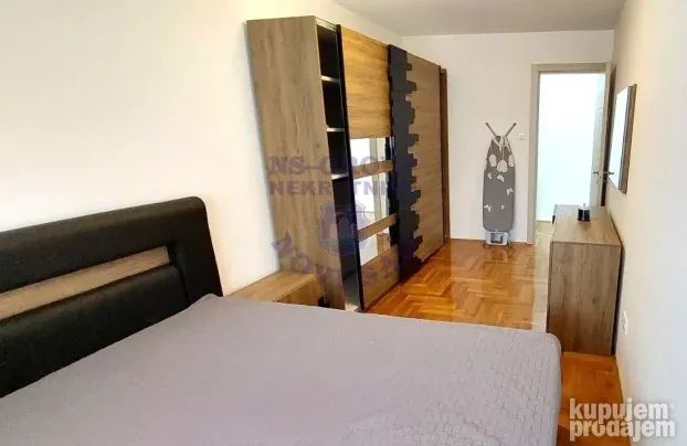 Trosoban, Centar, 62m2
