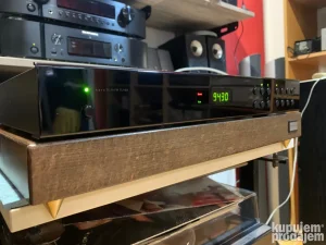 Aura tu-50 piano black  by Bowers&Wilkins