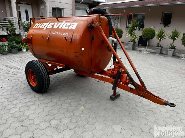 MAJEVICA Cisterna 2200 l