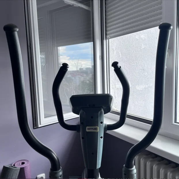 Eliptični trenažer Kettler Axos Nova M