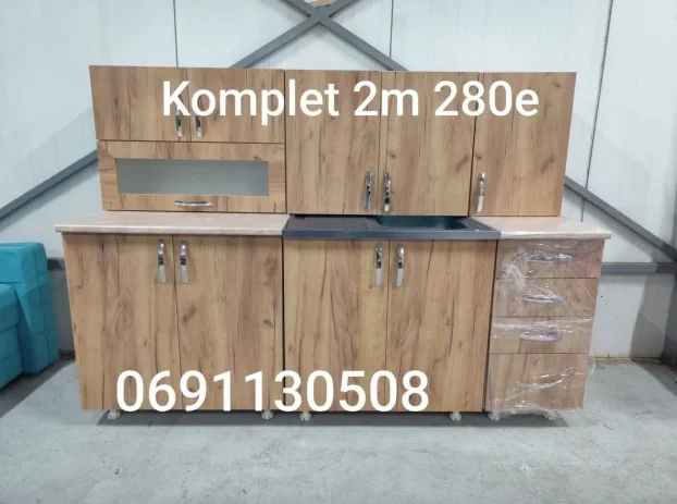 Kuhinje 2m  na stanju