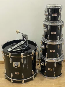 Yamaha Tour Custom 8000