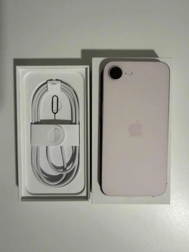 iPhone 17e 256GB Soft PINK