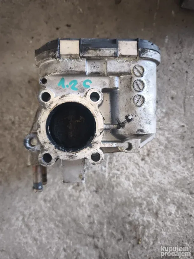 Corsa c 1.2 klapna gasa
