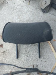 Naslon za glavu alfa romeo 156 limuzina