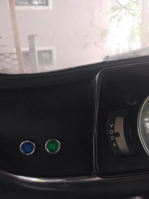 NOVO signalne indikator lampice za ficu zastava 750