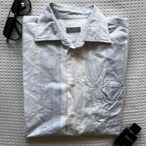VAN LAACK ORIGINAL muska belo plava kosulja XL