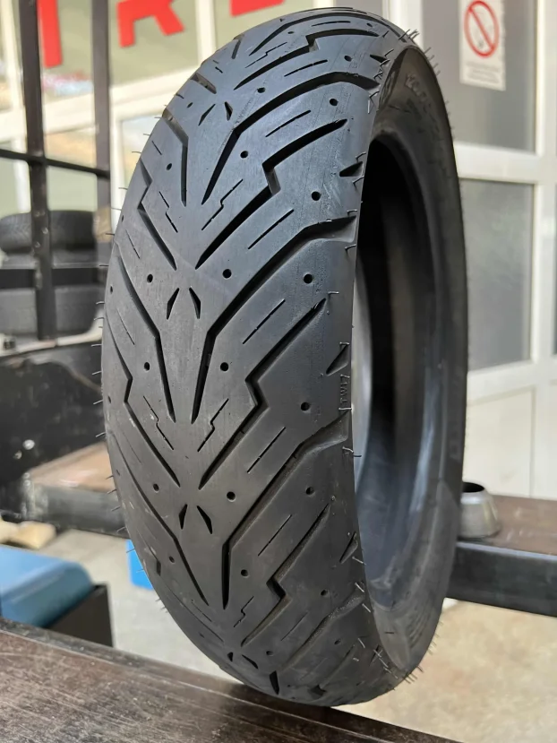 120/70-12 Pirelli Top