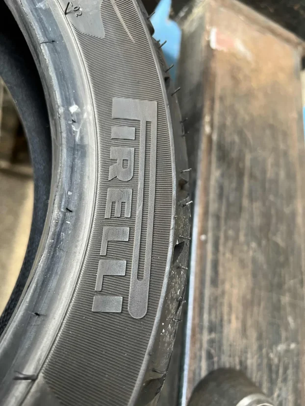 120/70-12 Pirelli Top