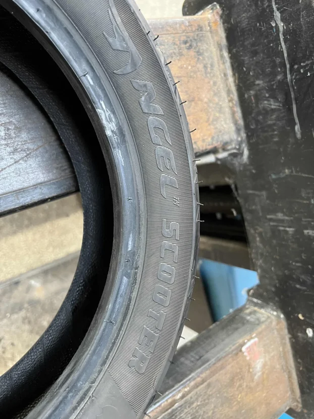 120/70-12 Pirelli Top