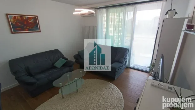 Planet Residence, Bulevar Nemanjica, 3.0 trosoban, 81 m²