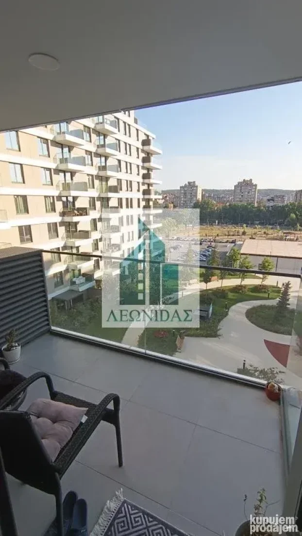 Planet Residence, Bulevar Nemanjica, 3.0 trosoban, 81 m²