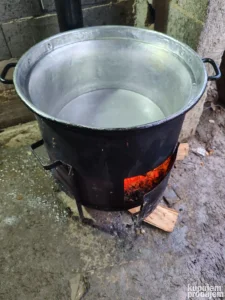 Bakarni kazan za mast