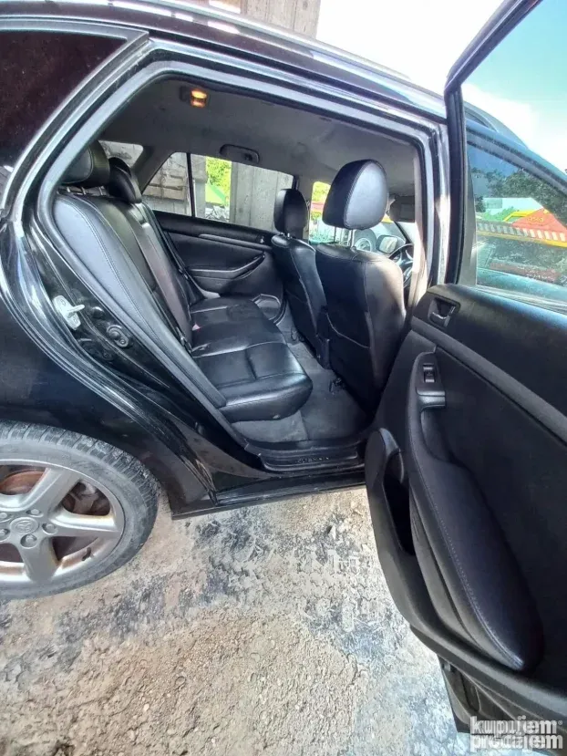 2007 Toyota Avensis Avensis za delove