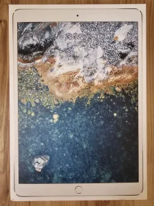 KUTIJA za Apple iPad Pro 10.5 (2017) 256GB Silver A1709