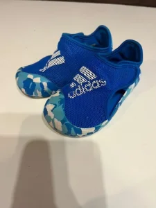Adidas sandale  br 25