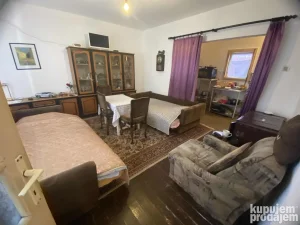 Kruševac, Pejton, 2.0 dvosobna, 80 m²