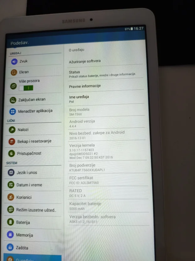 Samsung Galaxy Tab SM T560 8GB + futrola