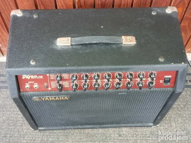 Yamaha DG60-112 Gitarsko Pojacalo