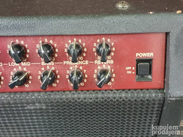Yamaha DG60-112 Gitarsko Pojacalo