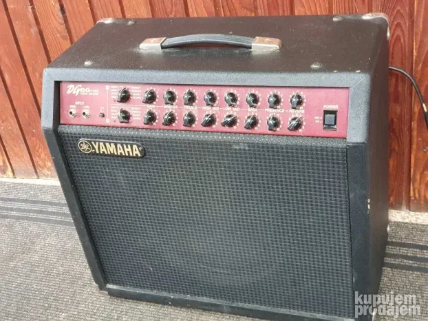 Yamaha DG60-112 Gitarsko Pojacalo