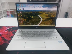 HP 14-bf081no 14/intel i5 7200U 3.1GHz/8GB DDR4/128GB SSD