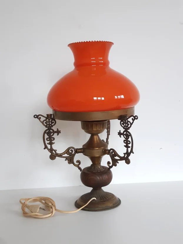 Vintage mesingana stona lampa