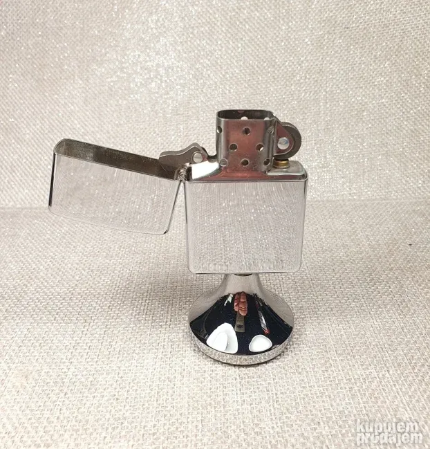 ZIPPO stoni upaljač ( table lighter ) RETKO