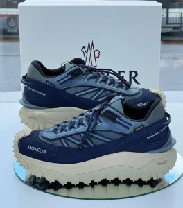 Moncler TRAILGRIP patike 43 br ORIGINAL