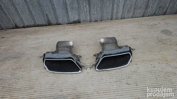 Volvo xc40 izduv ukrasni 31407370