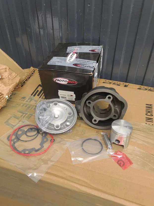 Cilindar kit 90cc za minarelli Am6 sa glavom