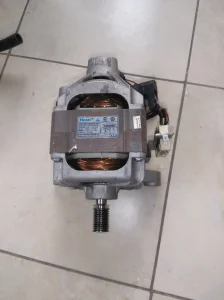 Motor za ves masinu Candy