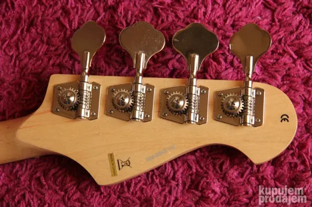 J&D Jazz Bass lefthand