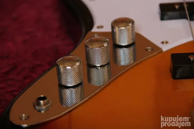 J&D Jazz Bass lefthand