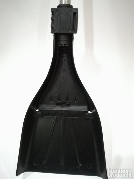 Autolopata za sneg i grebac 2 u 1 NOVO