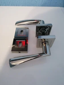 Kvake sa rozetnom i oprugom Solun model 2 Novo