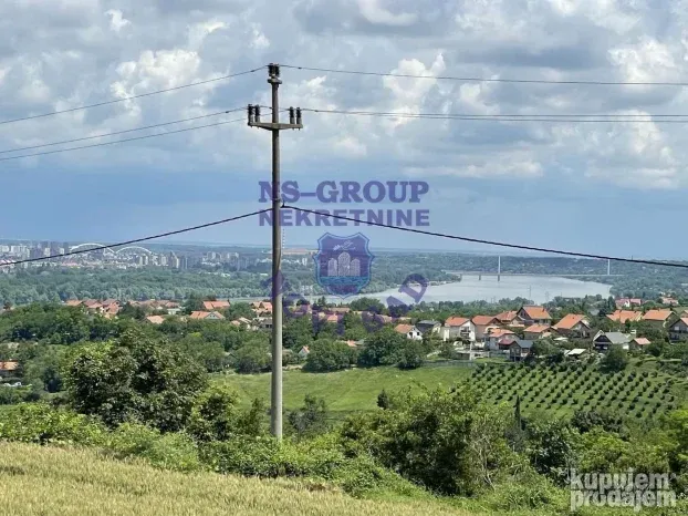 Plac u Ledincima,2424m2