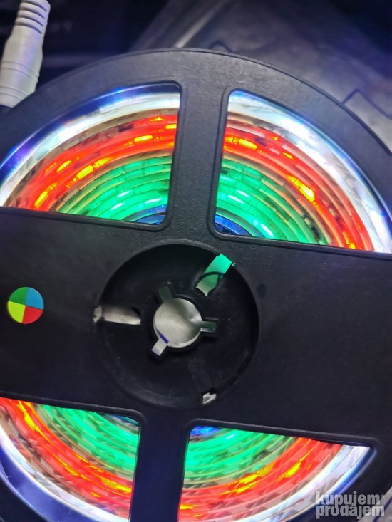 Led TRCECA traka RGB IC2811 5m za reklame i izloge